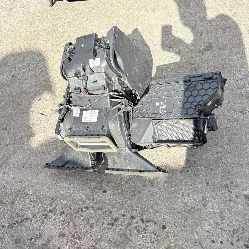 MINI CLUB 2011-2016 HEATER MATRIX CORE ELEMENT 990315Z