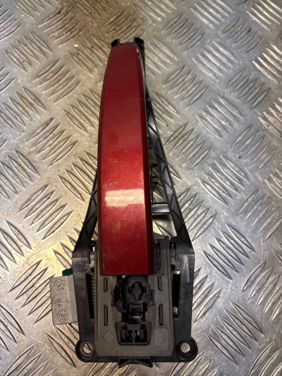 VAUXHALL ZAFIRA B 5DR 05-14 DR HANDLE EXTERIOR (FRONT DRIVER SIDE) RED 24463526