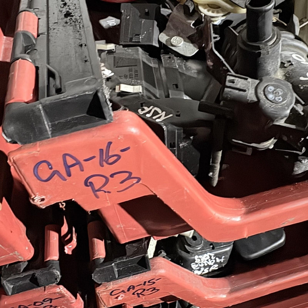 SUZUKI IGNIS 2004 REAR LEFT MANUAL WINDOW LIFTER REGULATOR MECHANISM