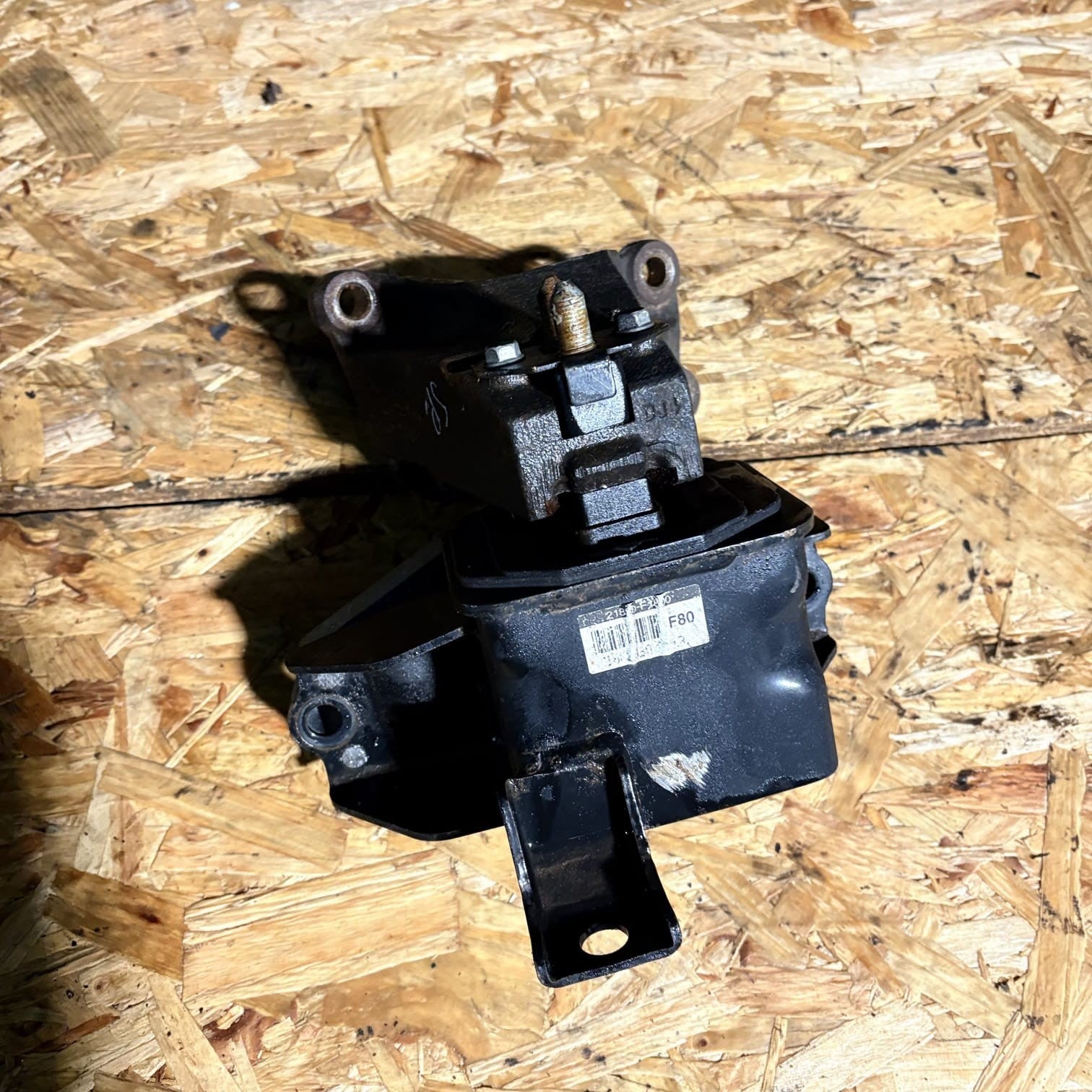 KIA SPORTAGE MK4 GEARBOX MOUNT BRACKET MANUAL RIGHT SIDE 21830-F1800