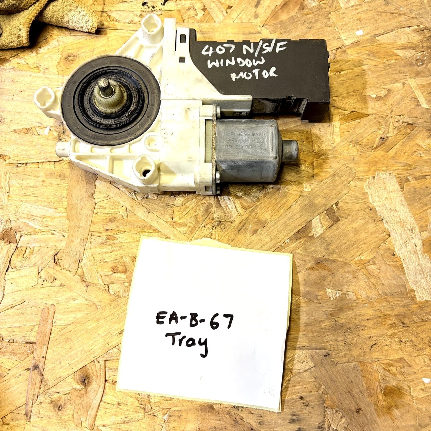 PEUGEOT 407 2004-2011 FRONT LEFT NSF ELECTRIC WINDOW MOTOR 1137328124