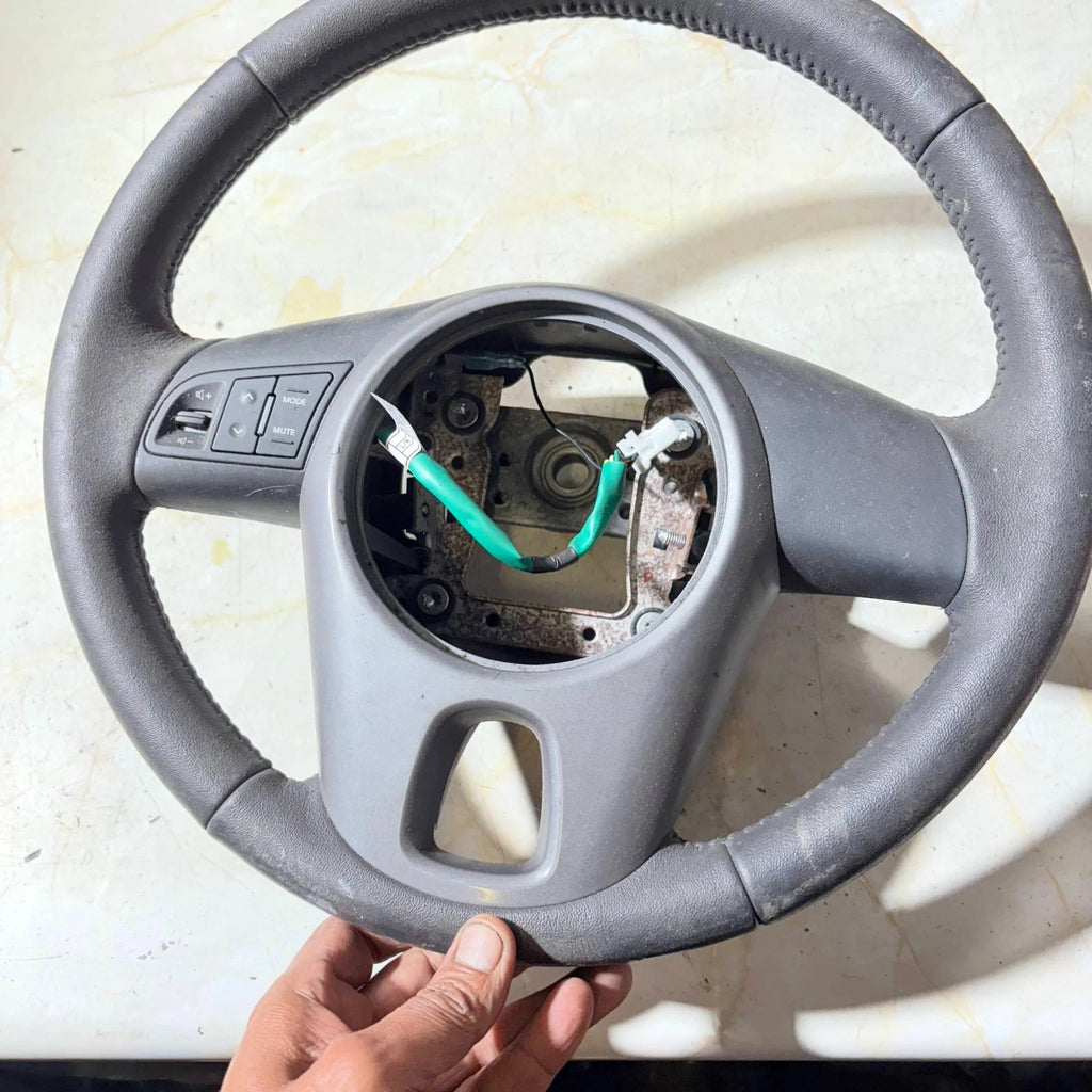 2011-2014 Kia Rio Mk3 UB Multifunction Steering Wheel Audio Buttons