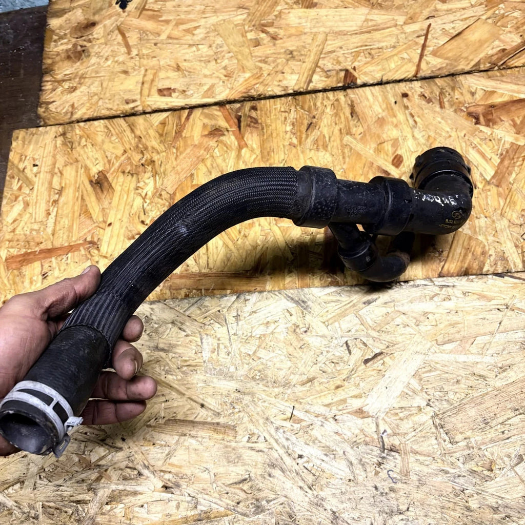 Range Rover Evoque L538 2.2 Diesel 2011-2015 Coolant Hose Pipe BJ32-8285-BC