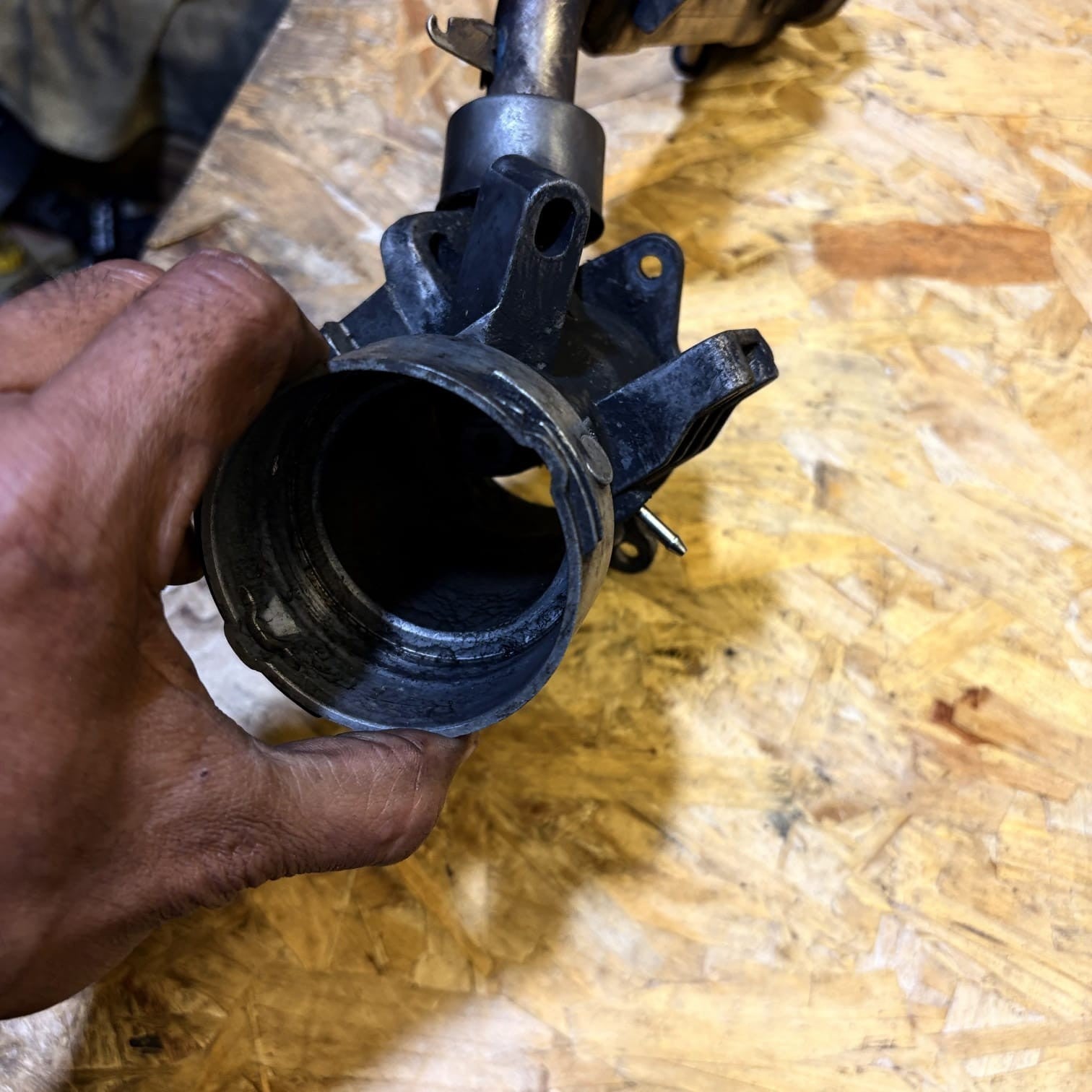 MERCEDES 646 DIESEL CDI ENGINE EGR COOLER A6461400875 A646090