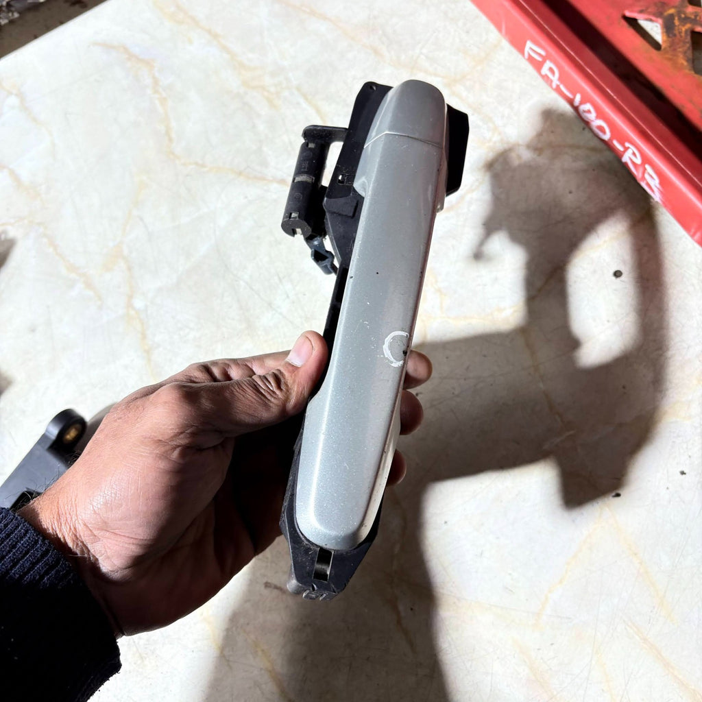 Toyota Corolla MK9 E120 2002-2007 NSR Rear Left Exterior Rear Door Handle Silver