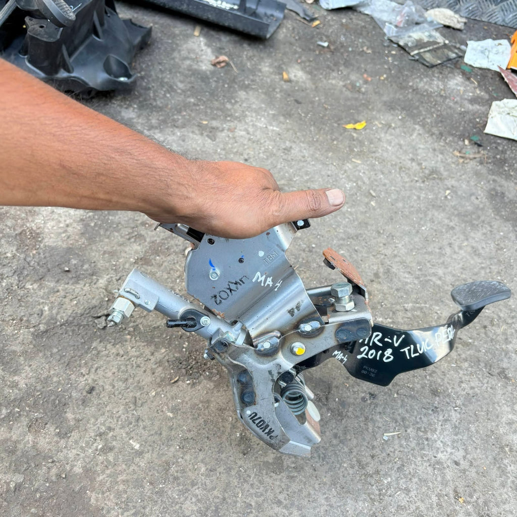 Honda Hrv Brake Pedal Assembly 4 Pin Mk2 1.6 Diesel 2018