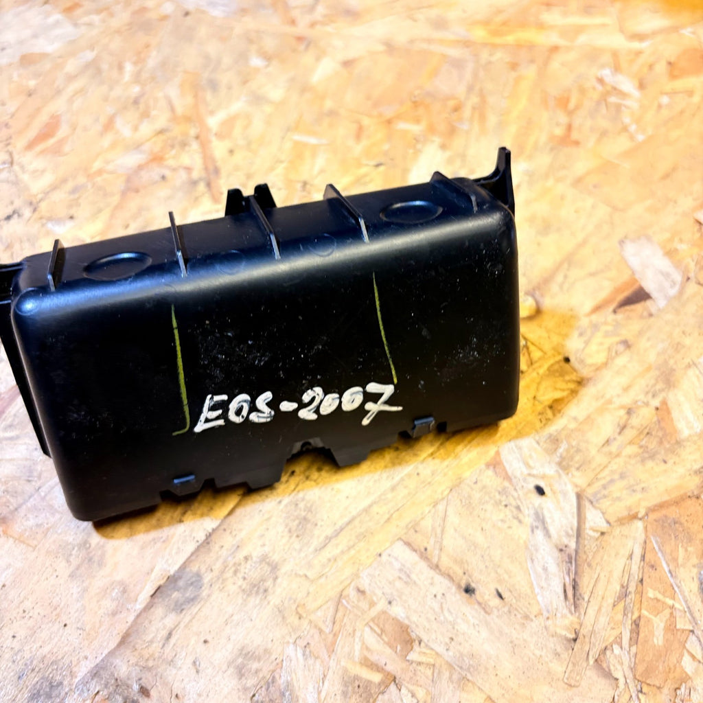 Volkswagen Eos 2007 Rear Storage Compartment 1K5863383A