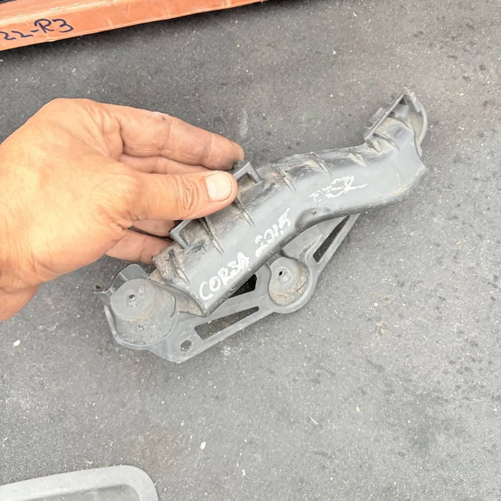 Vauxhall Opel Corsa E 2015-2019 Rear Right Inner Bumper Guide Bracket 13399580