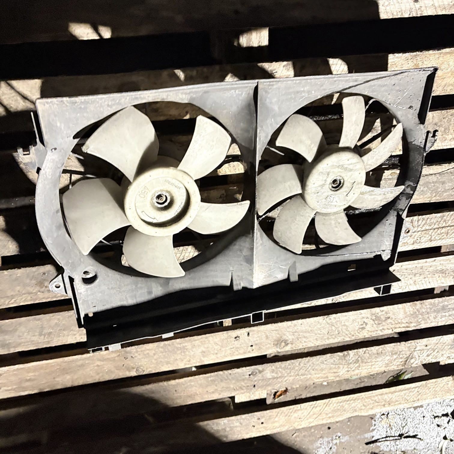 2004 Toyota Avensis 2.2 D4D Radiator Cooling Fans 16363-0G060