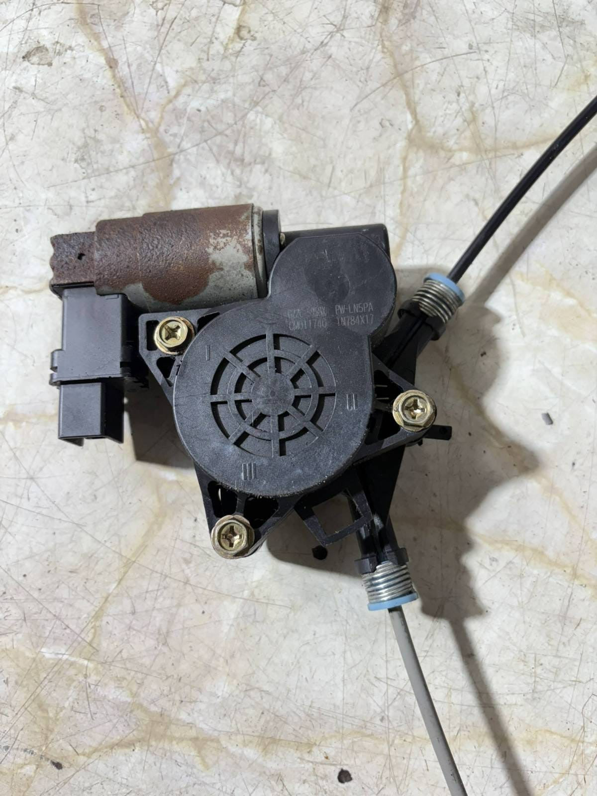 G22C 5958X MAZDA 6 FRONT DOOR ELECTRIC WINDOW REGULATOR AND MOTOR LEFT SIDE