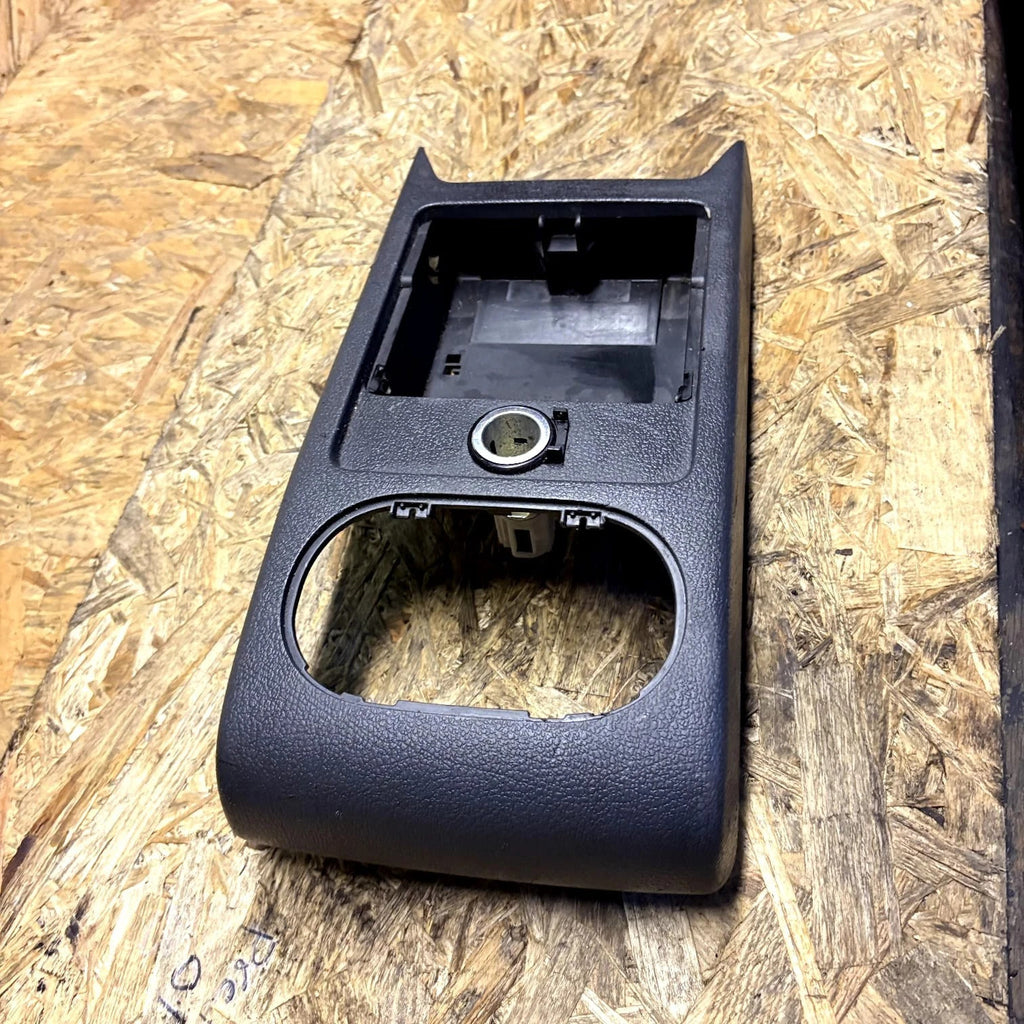 VW Golf Plus Mk5 2005-2009 Rear Centre Console Air Vent Trim 5M0863289A