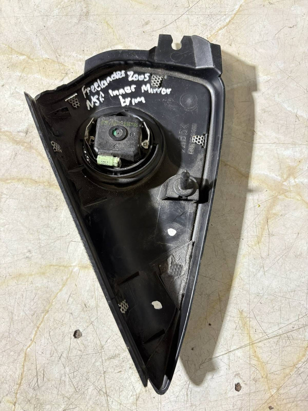 Land Rover Freelander 1 3 Door Left Tweeter Speaker Trim EUI100010 2004-2006