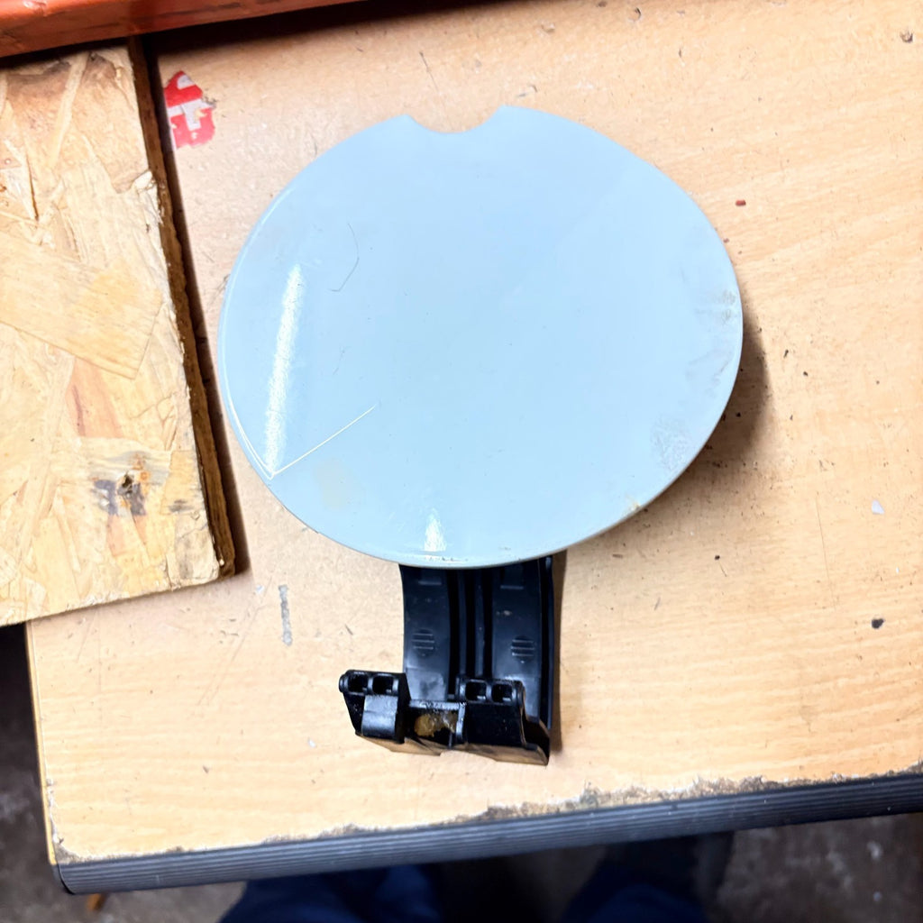 RENAULT TWINGO 2003 1.2 PETROL FUEL FILLER FLAP