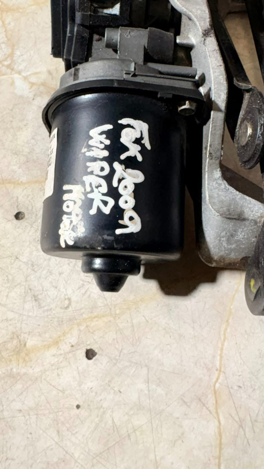 VW FOX FRONT WIPER MOTOR 2009