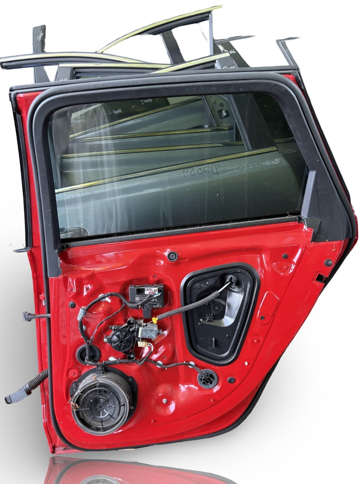 AUDI A4 B8 AVANT ESTATE 2008-2015 DRIVER SIDE REAR RIGHT DOOR IN RED
