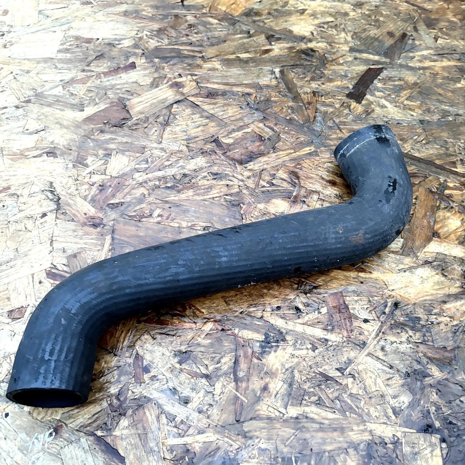 48790 Mercedes-Benz W108 Upper Radiator Hose Pipe 1165010782