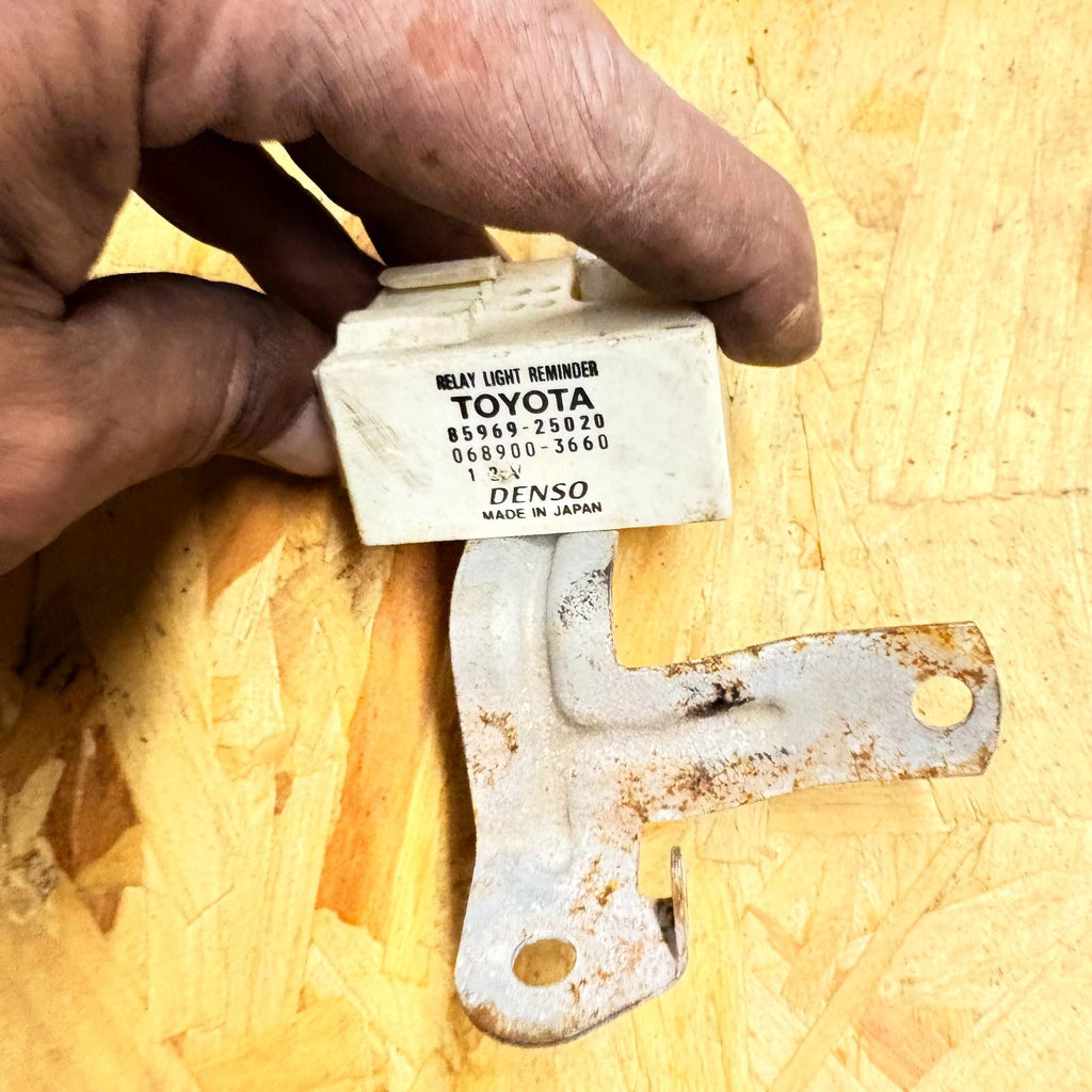 Toyota Dyna 2009 Headlight Reminder Relay 85969-25020
