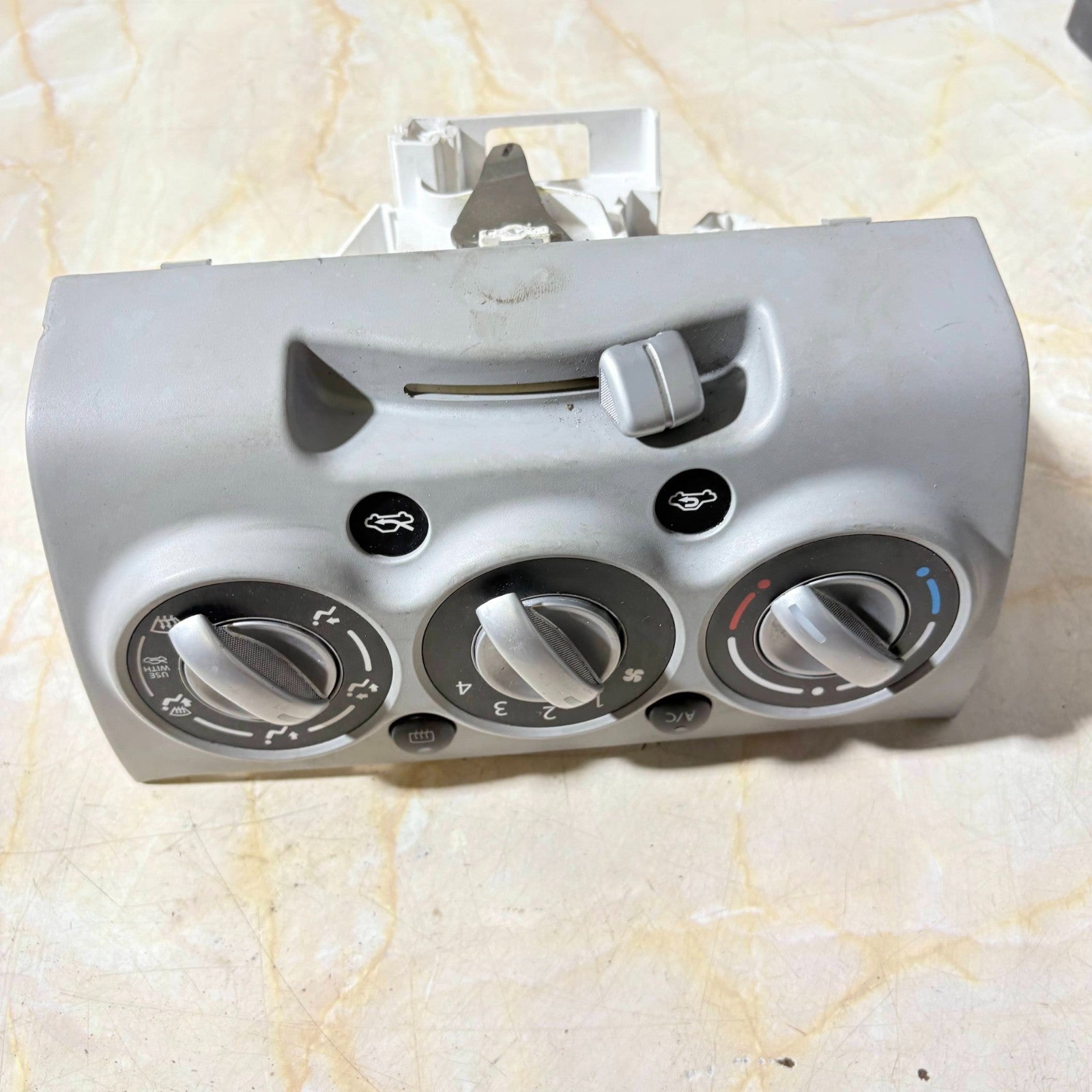 NISSAN PIXO HEATER CONTROL CLIMATE CONTROL SWITCH PANEL UNIT 2009-2014