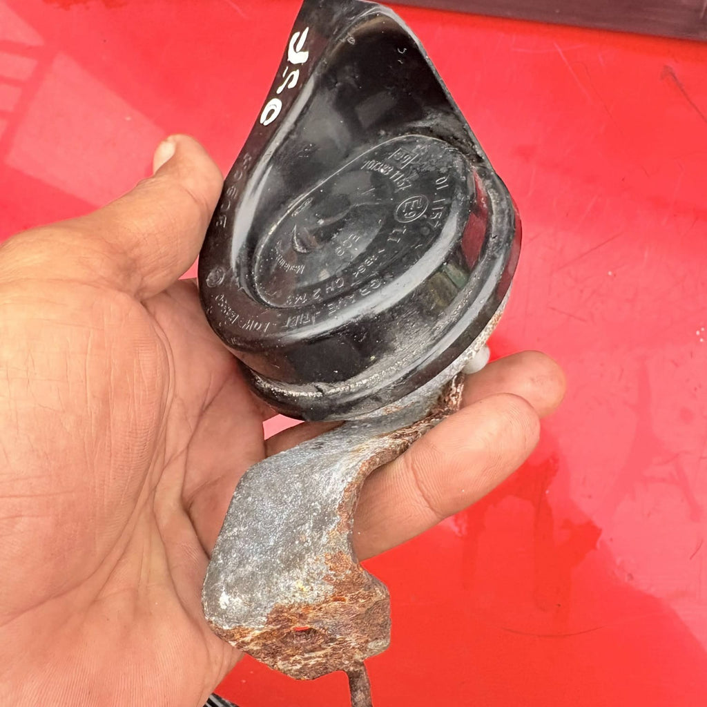 Chryster 2007 Horn Woofer Signal Horn Gennuine