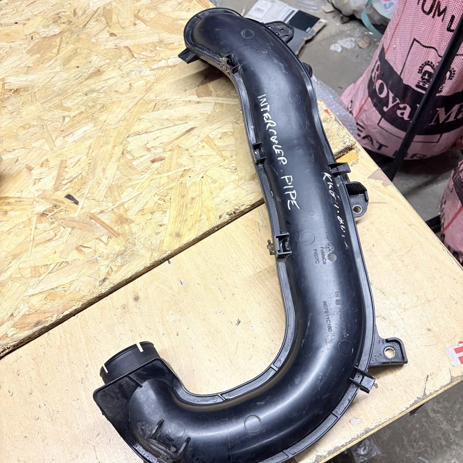 Air Intake Intercooler Pipe N07011C160 Ford Mondeo Mk4 2.0 Diesel 2012
