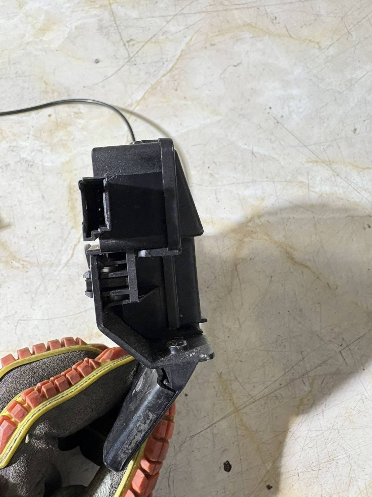 BMW 1 Series 116 Boot Lid Trunk Lock Latch Actuator 2004-2011