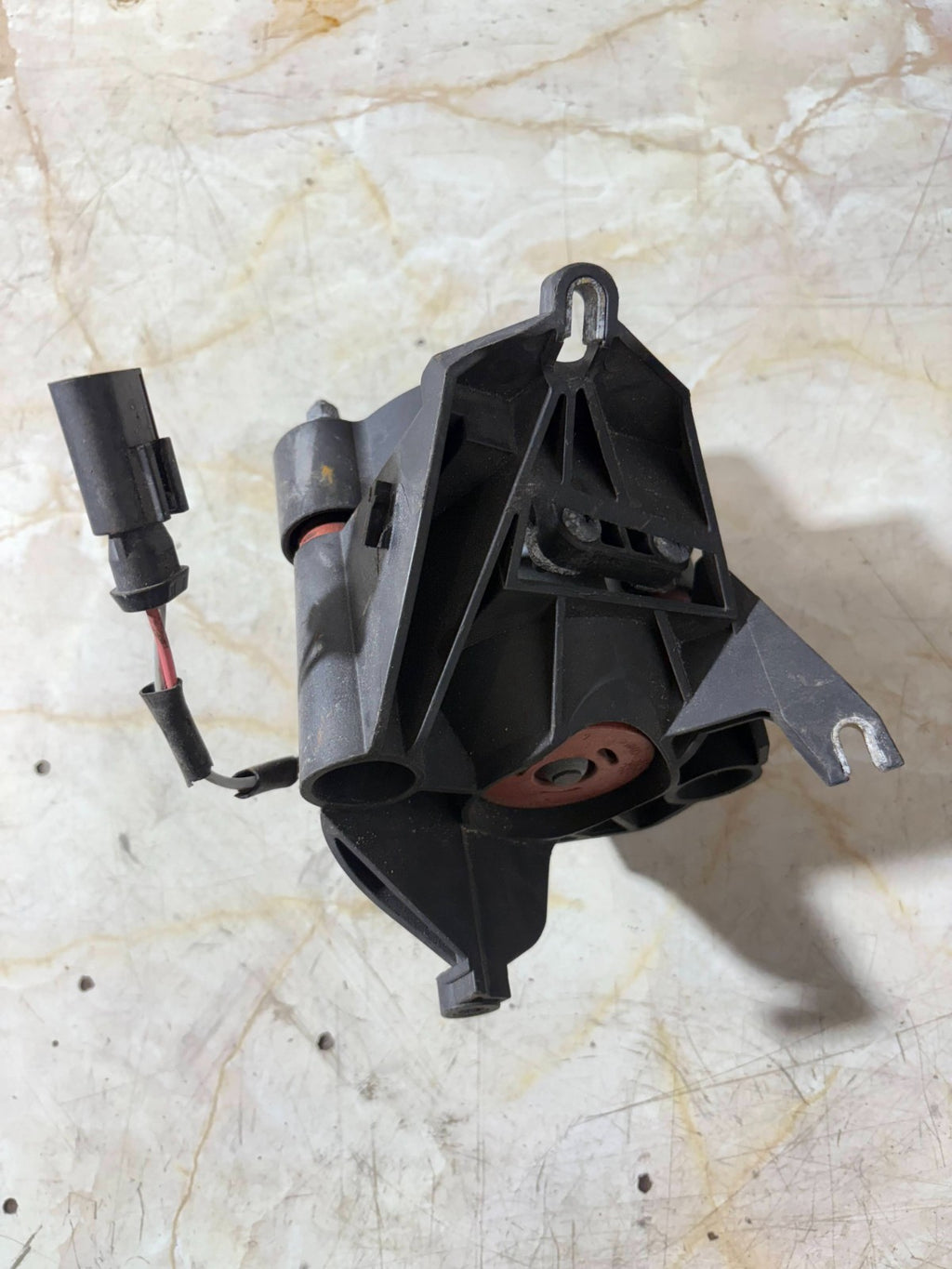 MERCEDES SLK 2000 230 R170 BRAKE BOOSTER VACUUM PUMP A1704300032