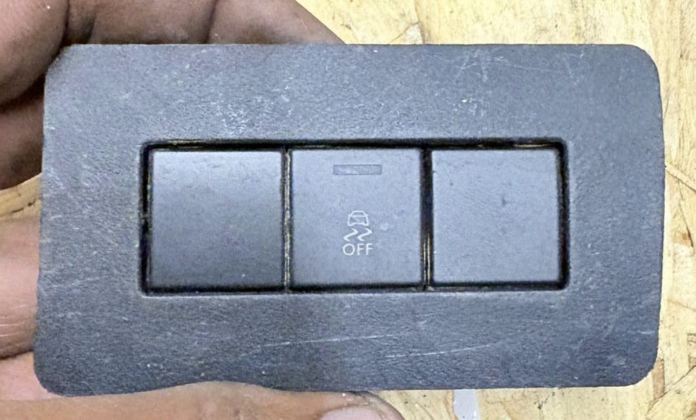 Citroen C3 2014 Switch ESP (Stability Control) AIR73536-33980501-02 BLACK
