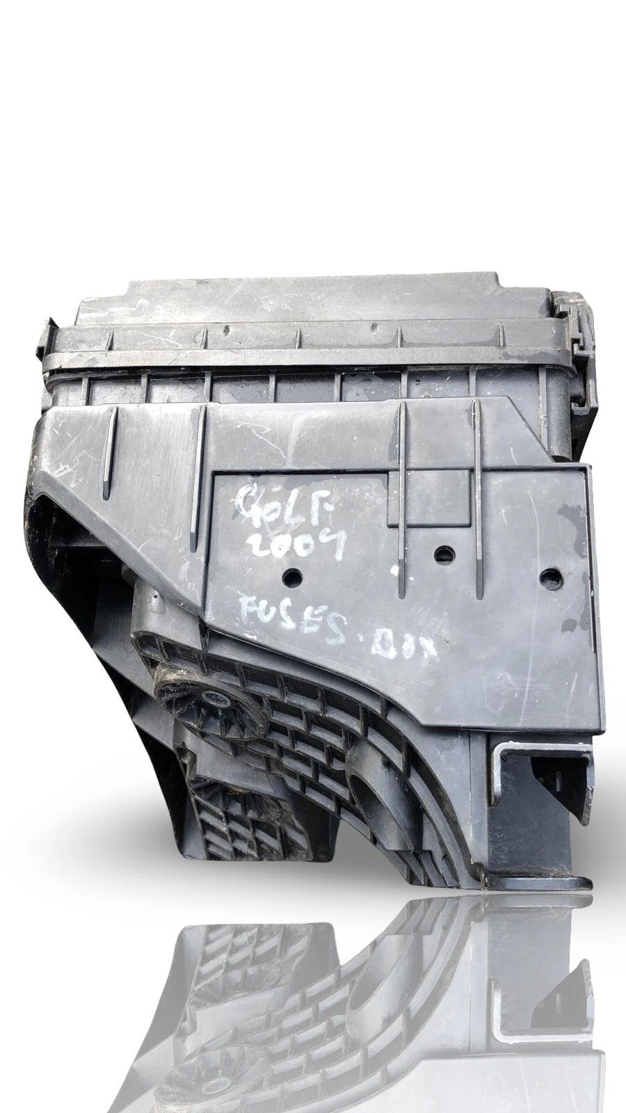 VOLKSWAGEN GOLF MK5 2000-2007 FUSE BOX UNIT