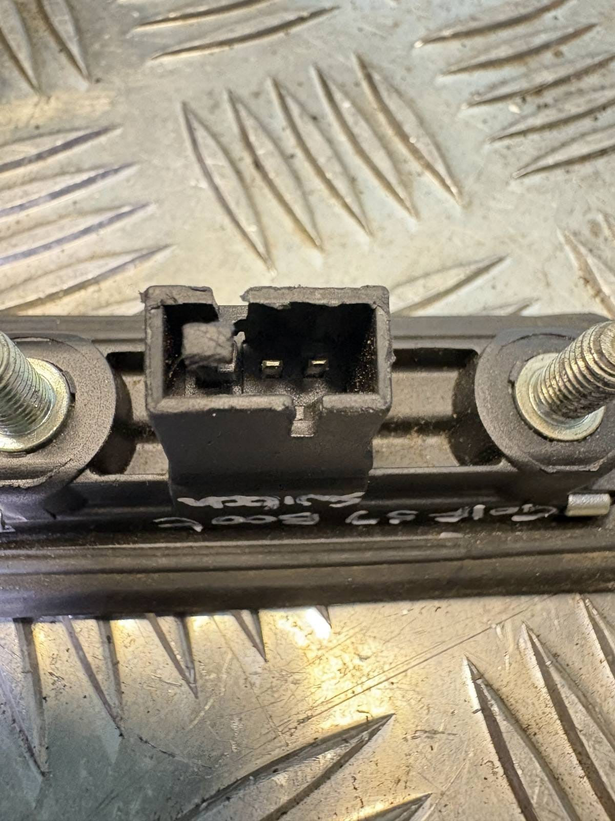 VW Golf Mk5 Boot Switch g534707