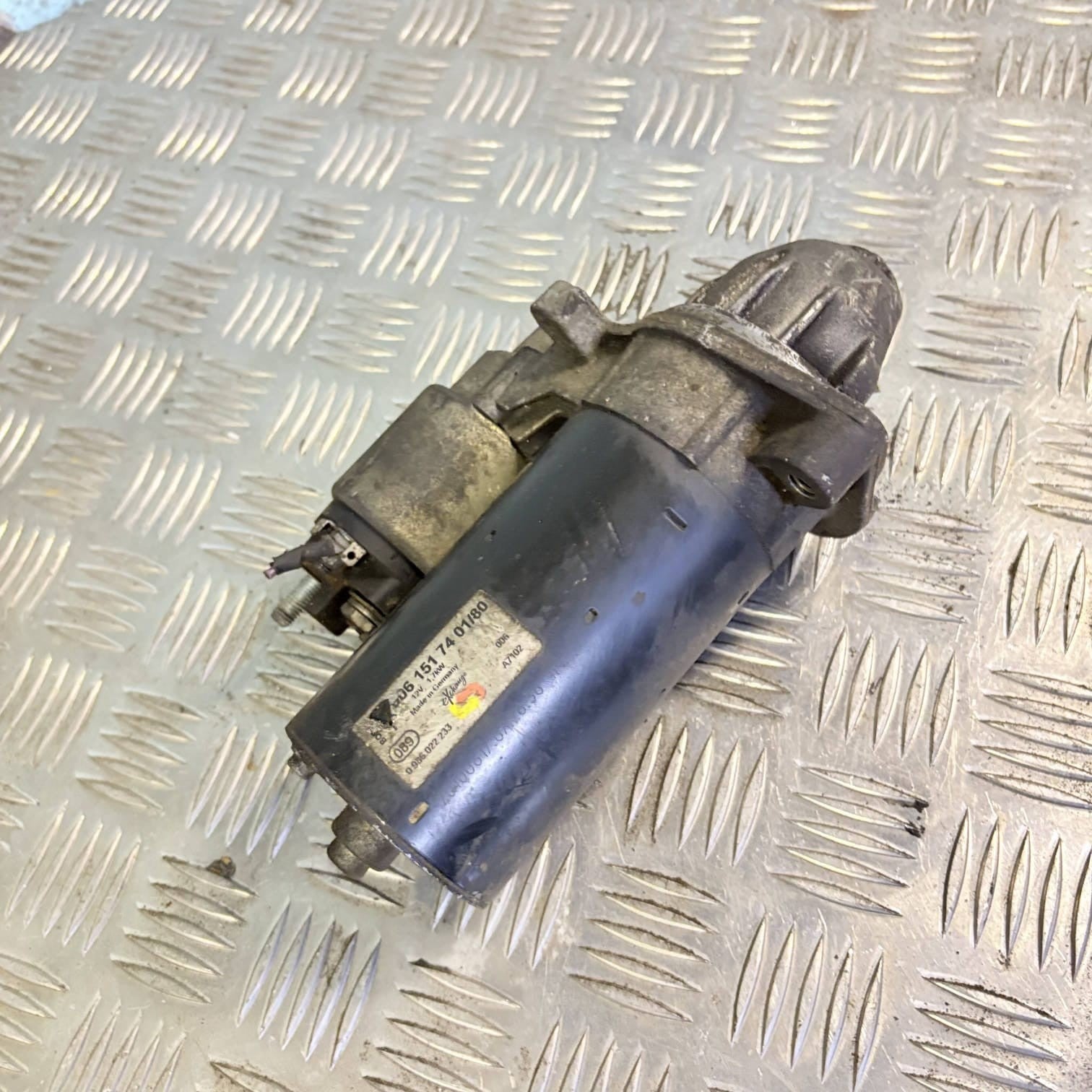 Mercedes E Class W211 E200 E220 CDI Starter Motor 2003-2009 0061517401 Bosch