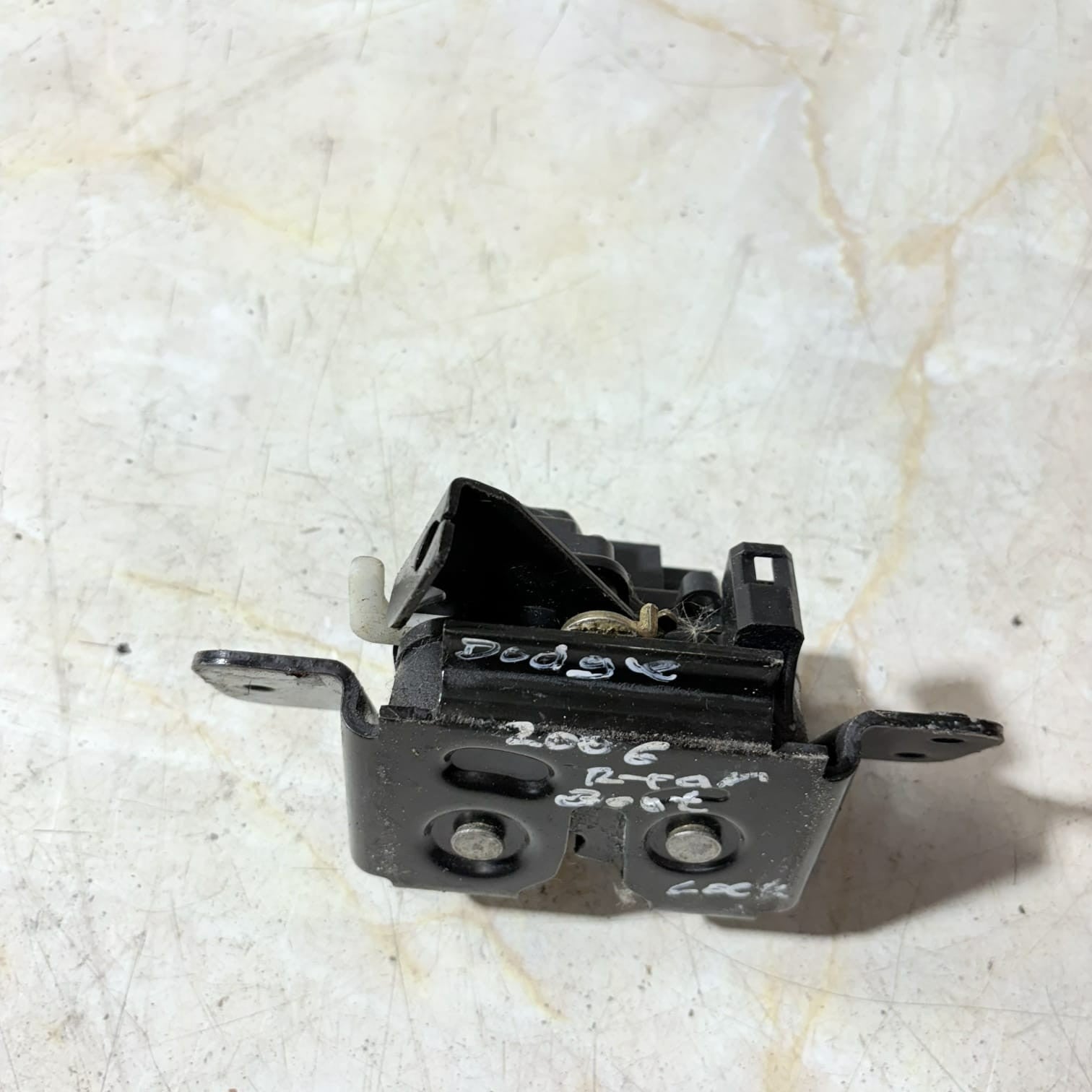 2006 JEEP GRAND CHEROKEE TAILGATE BOOT LOCK 122AAA A660