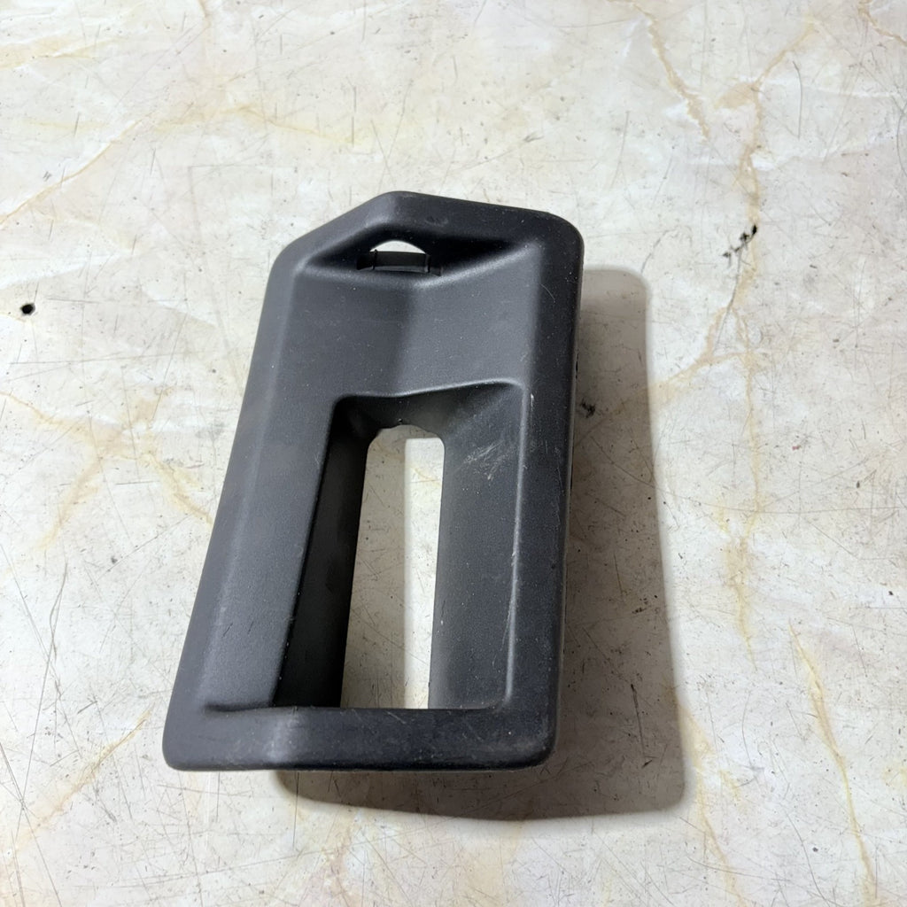 NS PASSENGER SLIDING DOOR INNER HANDLE SUROUND 2K0843187C VW CADDY 2010-2015