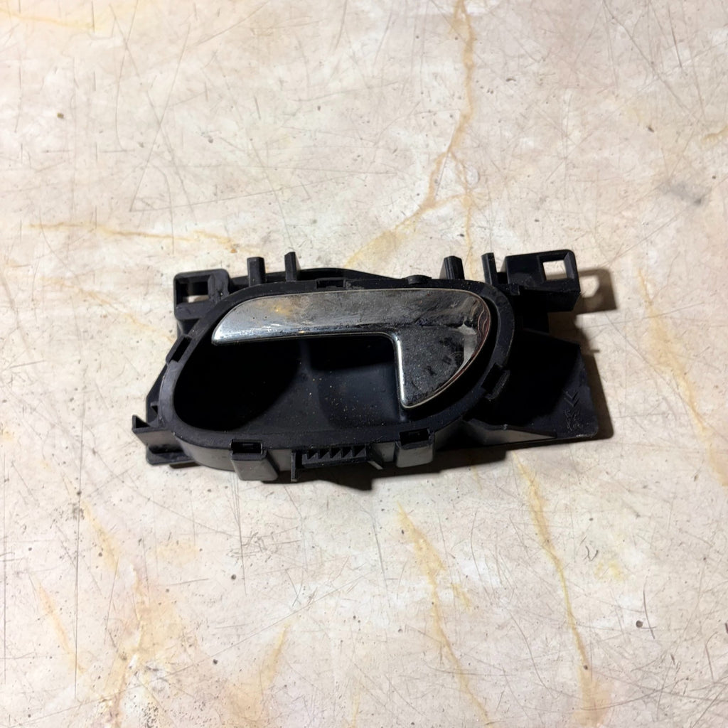 CITROEN C3 VTR PASSENGER SIDE FRONT INTERIOR DOOR HANDLE 2009-2016