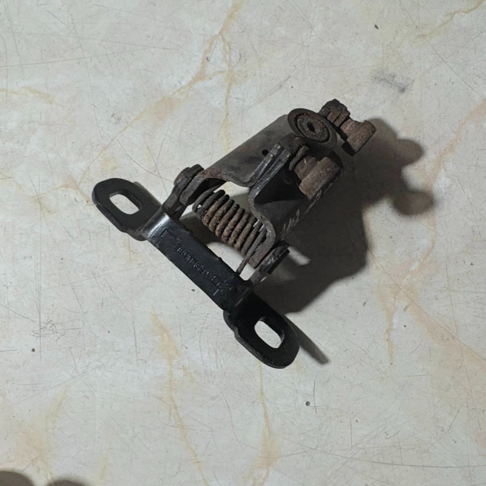 FORD TRANSIT CUSTOM SIDE LOADING DOOR MIDDLE ROLLER GUIDE