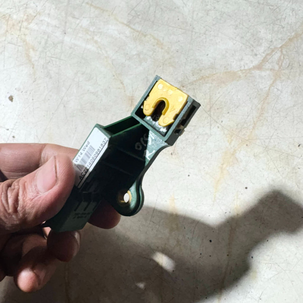 Saab 9‑3 1999–2011 Rear Right Impact Crash Sensor SRS