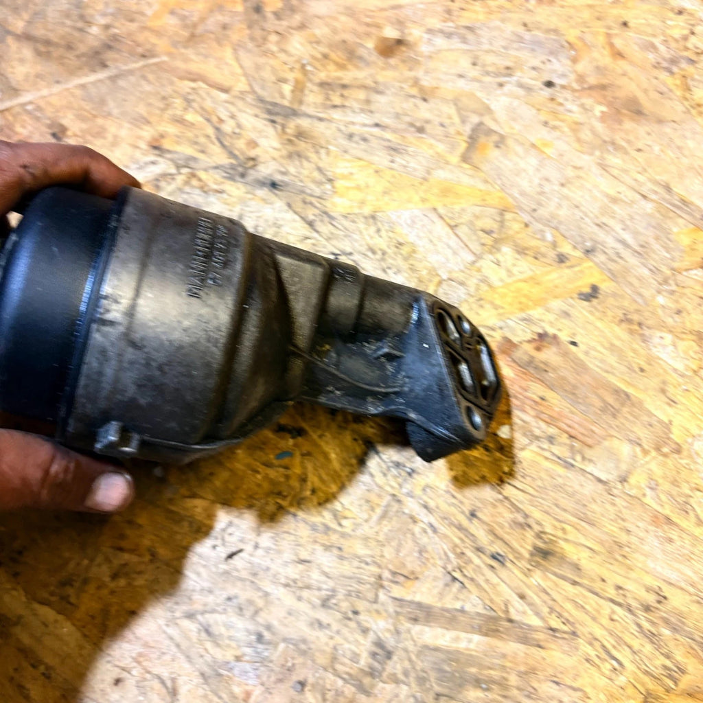 VOLKSWAGEN POLO MK4 2009-2014 OIL FILTER HOUSING 03D 115 403 D