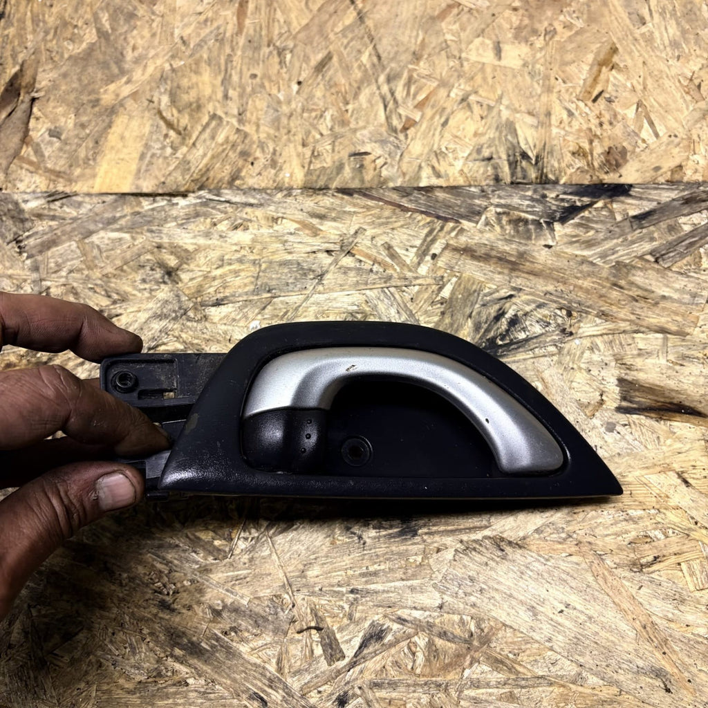 Honda Jazz 2009-2015 MK2 GE 5DR Front Right Interior Door Handle OSF