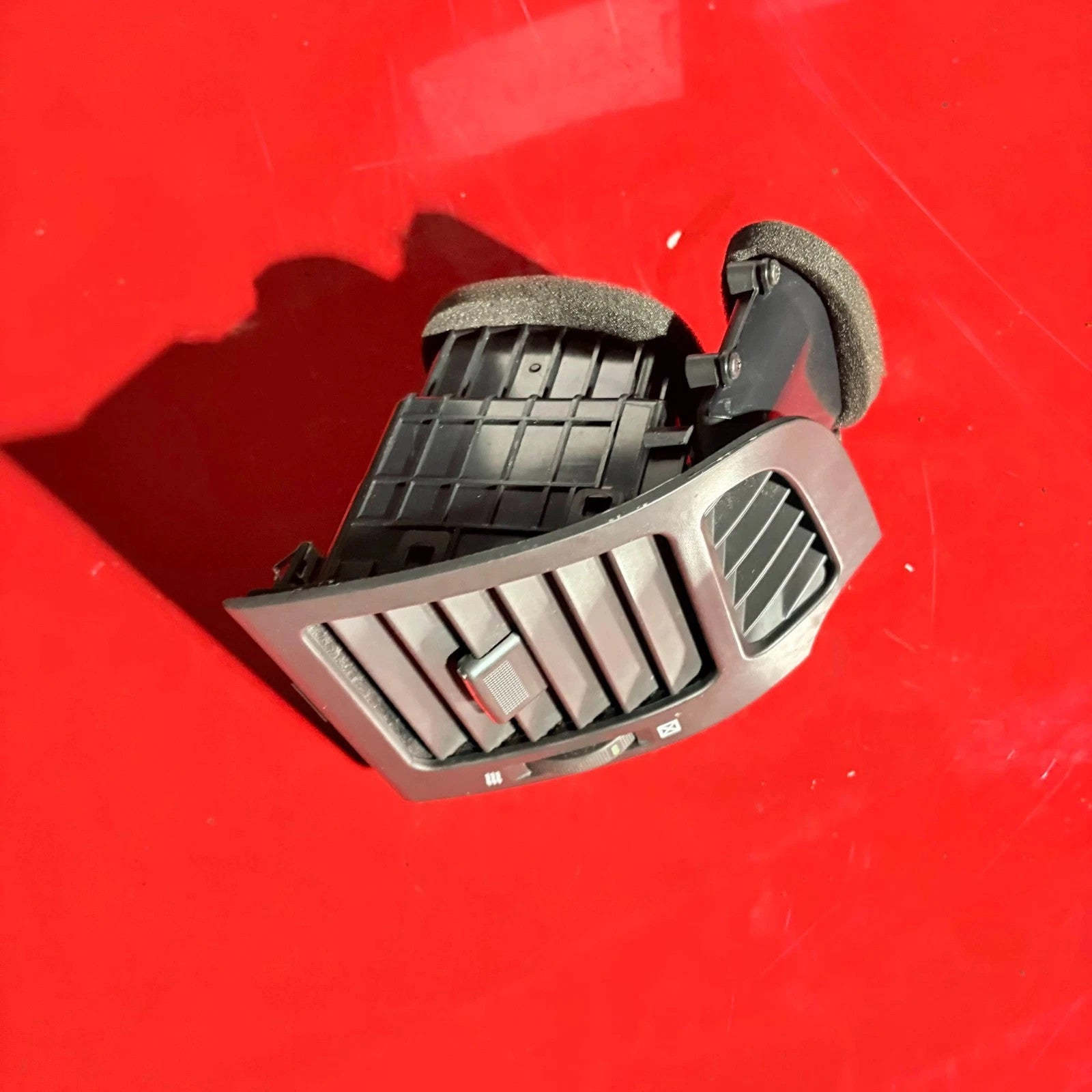 2010 CHEVROLET CAPTIVA DASHBOARD AIR VENT FRONT RIGHT DRIVER SIDE