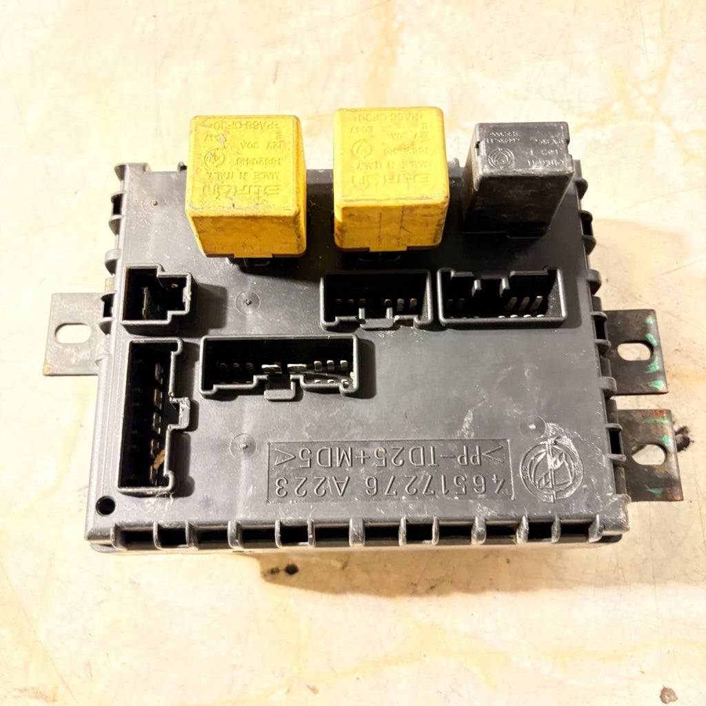 Fiat Multipla 1999-2010 16V Fuse Box Module 46517276 A223