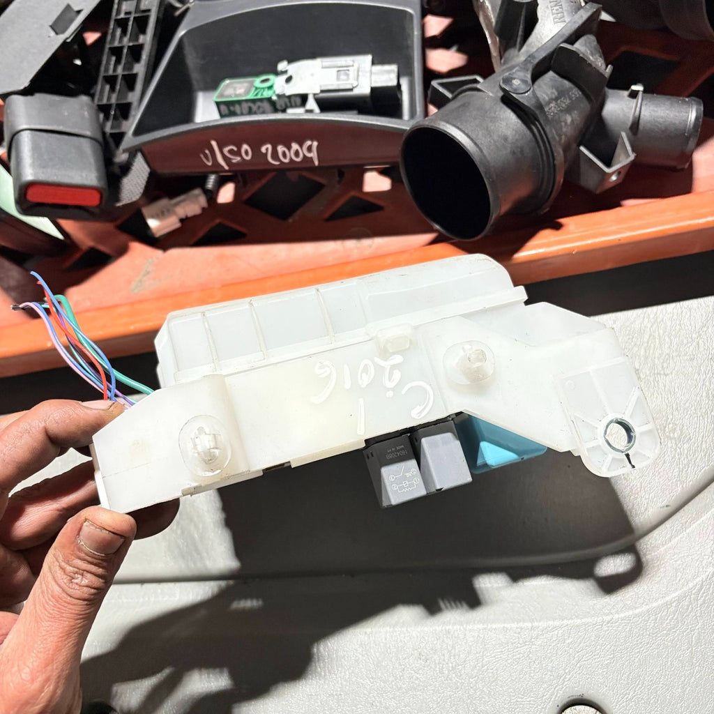 CITROEN C1 MK2 2014-2021 INTERIOR CABIN BCM FUSE RELAY BOX 82730-0H030