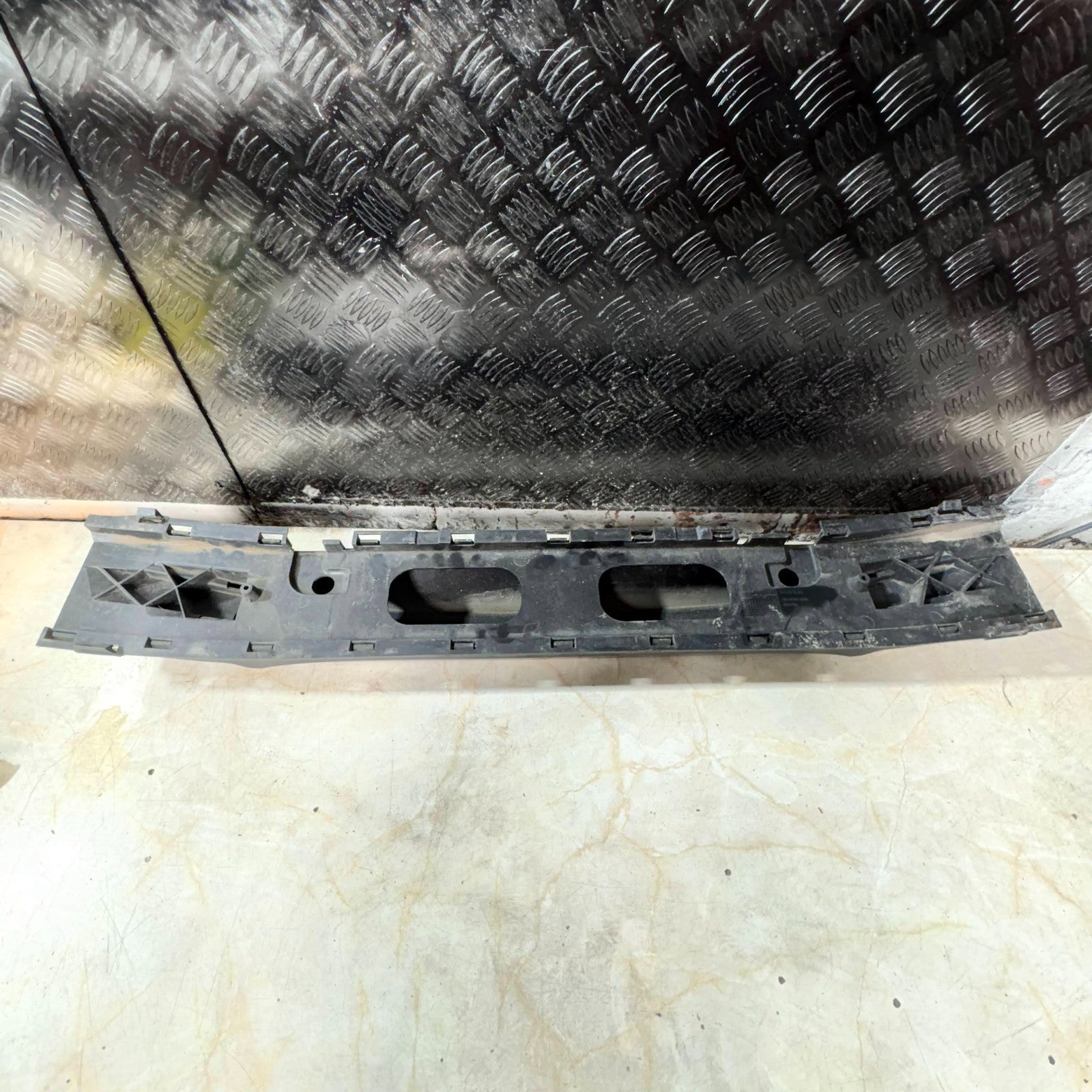 30744966 Volvo C30 S40 V50 Front Bumper Impact Absorber Crash Beam 2006-2012