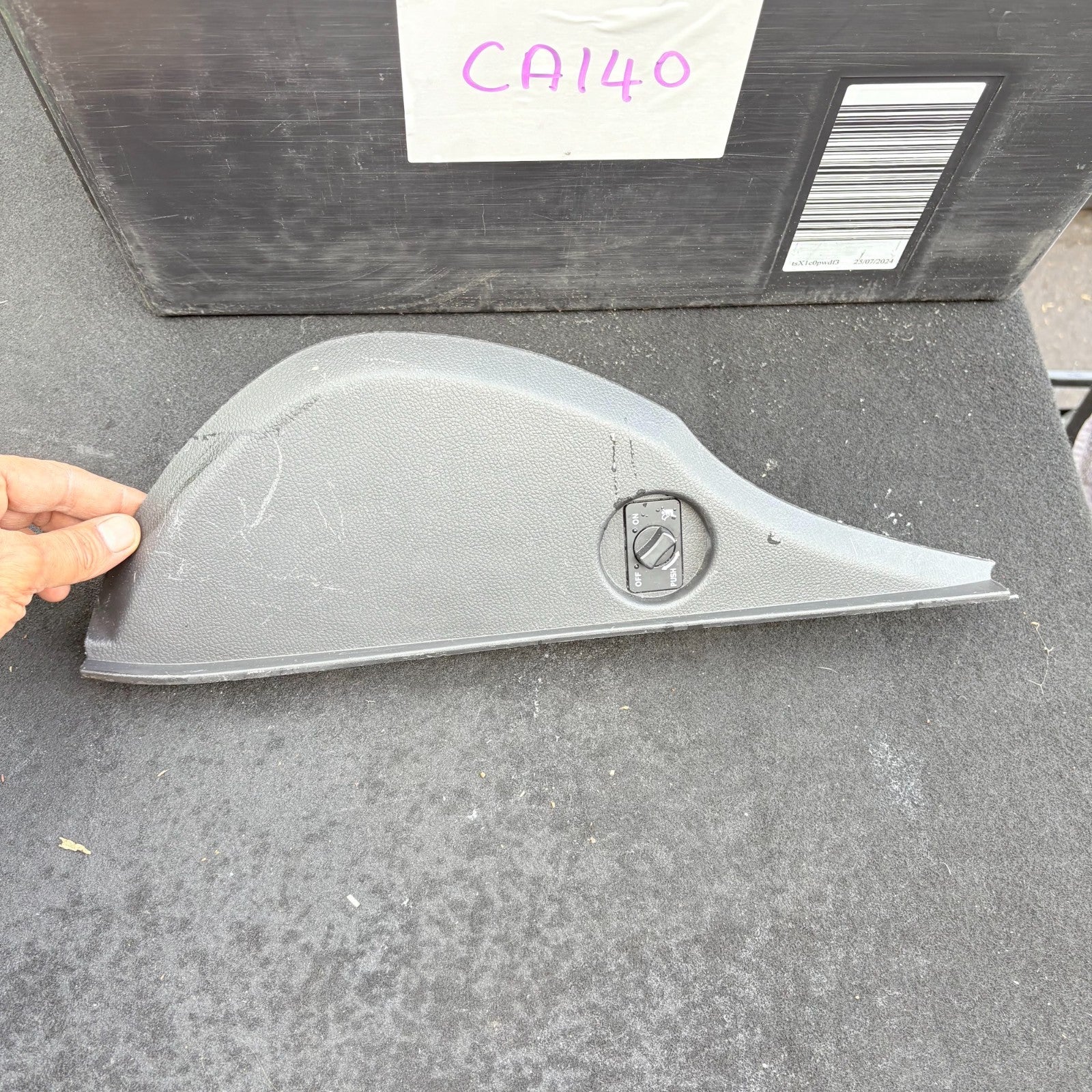 Korando 2016 Fuse Box Cover 76665-34920