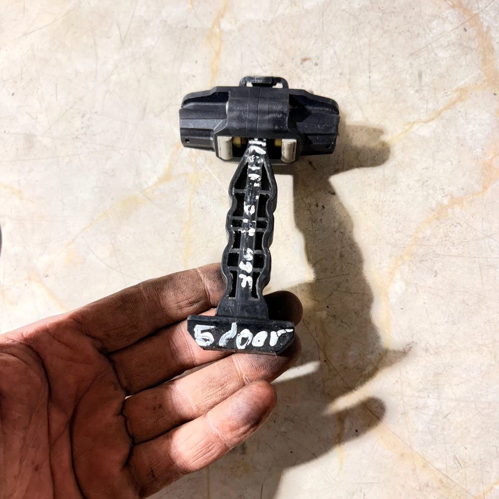 Ford Fiesta 2014 5 Door Front Right Door Check Strap Stay Limiter