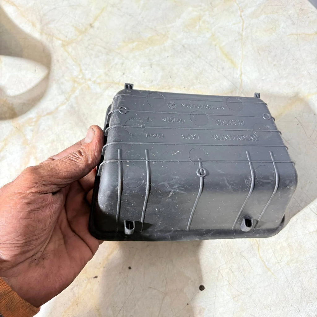 VOLVO V40 INSERT TRAY RUBBER MAT PAD TRIM CENTRE CONSOLE 01302313