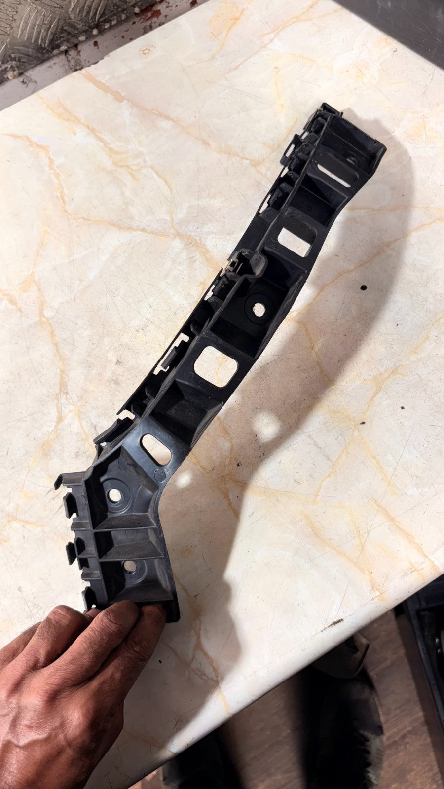 VW SCIROCCO 2001 Rear Left Bumper Bracket