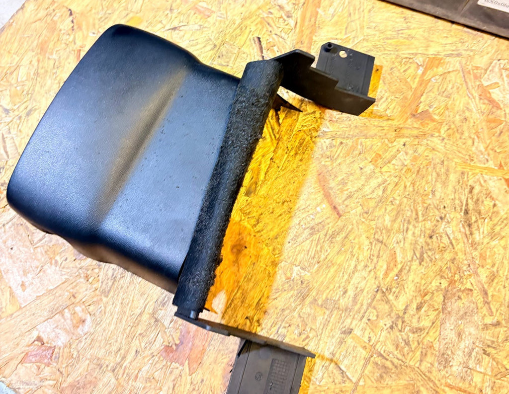 Skoda Fabia 6Y BJ2005 Steering Column Lower Cover 6Y0953515B
