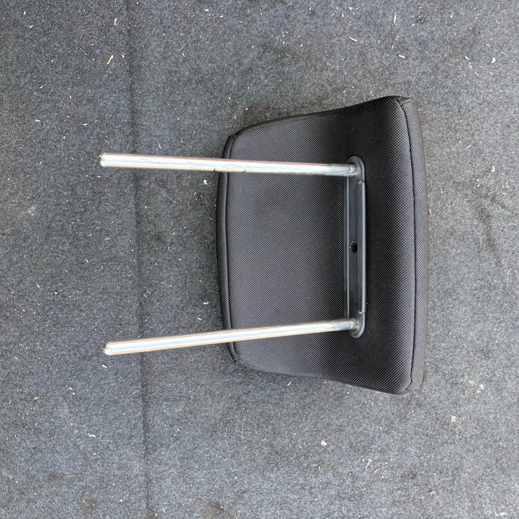 Hyundai i30 MK1 FD 07-12 Rear Left Nearside NSR Outer Seat Headrest