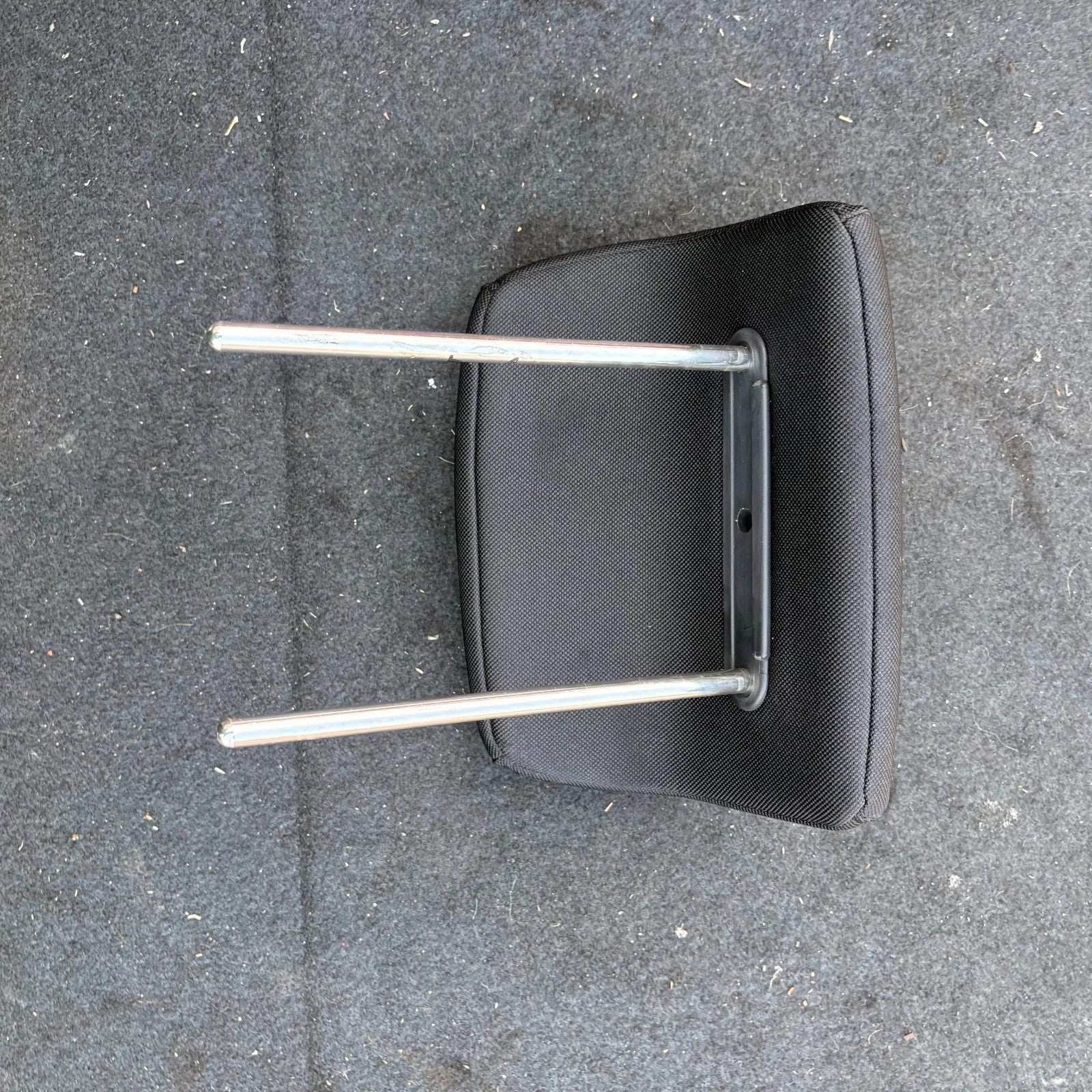 Hyundai i30 MK1 FD 07-12 Rear Left Nearside NSR Outer Seat Headrest