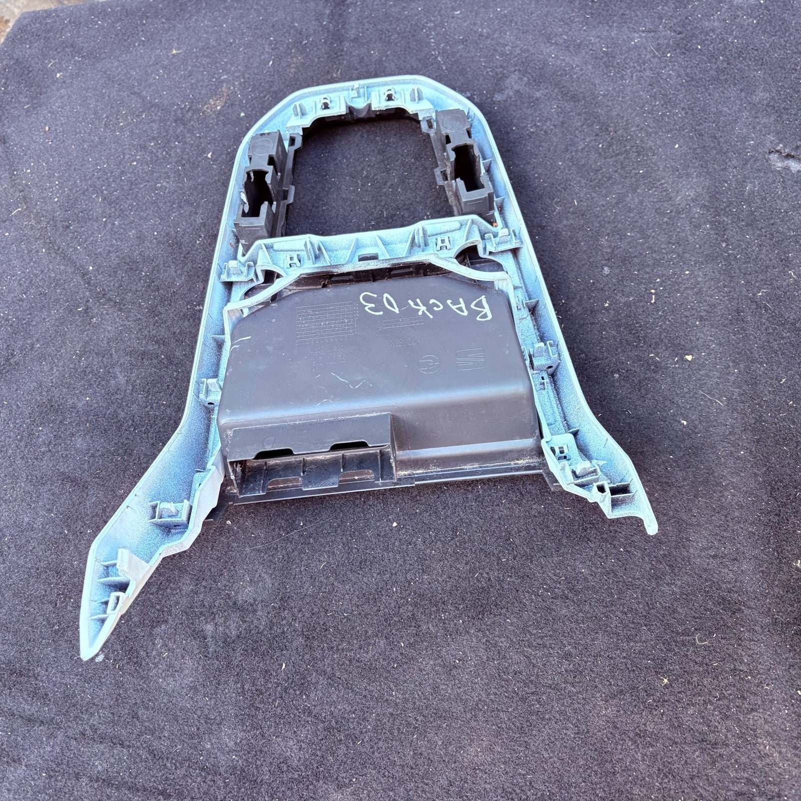 SEAT Ibiza MK5 6F 17-24 Center Console Gear Shifter Surround Trim 6F0863283