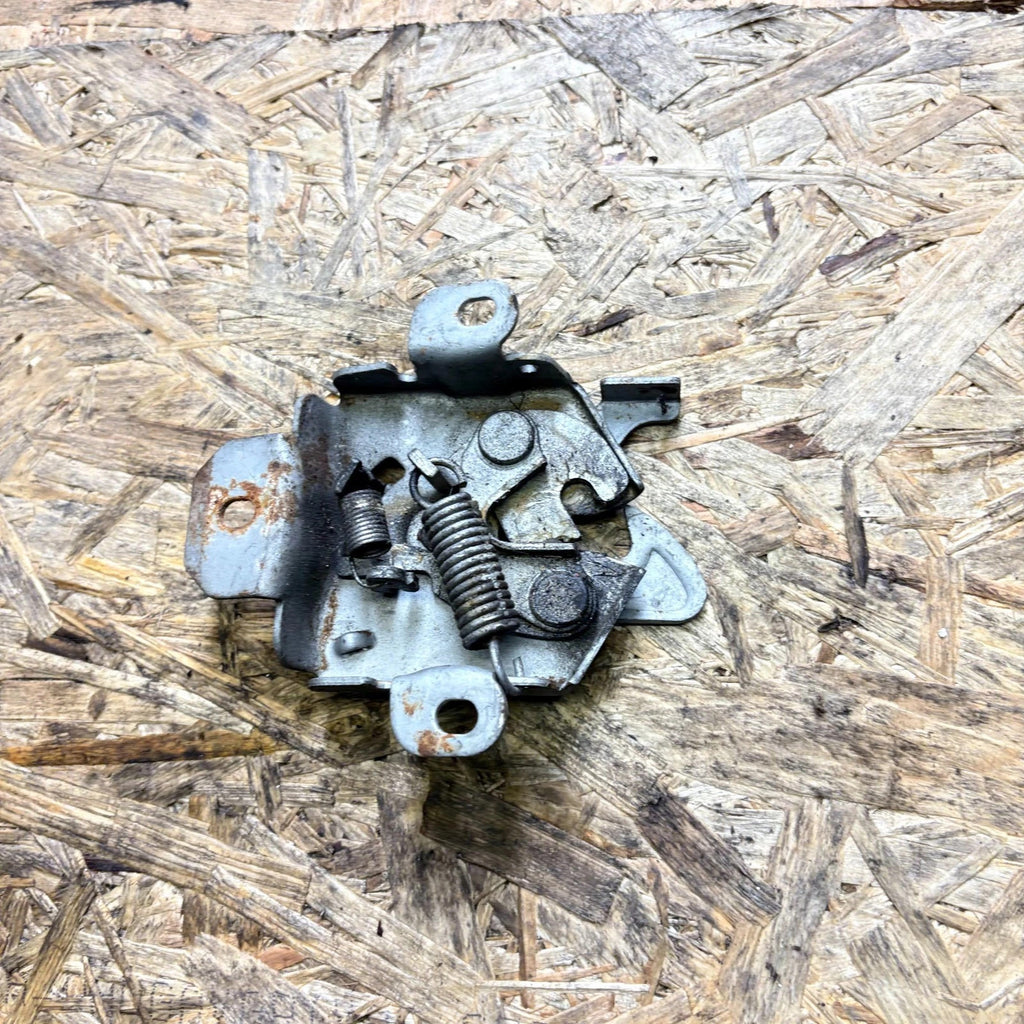 SUZUKI ALTO BONNET LOCK CATCH 2009-2015